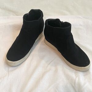 Universal Thread Cindy bootie